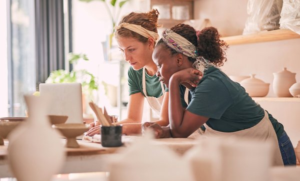 Comment bien choisir votre hébergement e-commerce pour une boutique en ligne performante ?